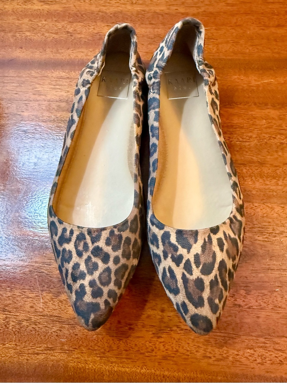 Leopard Print Pointed Toe Women's Flats - Brown used once-excellent cond. Sz 8.5